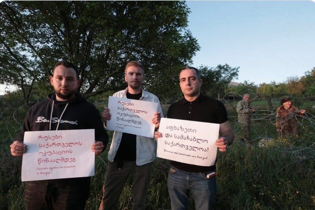 Russi contro ll'annessione progressiva della Georgia